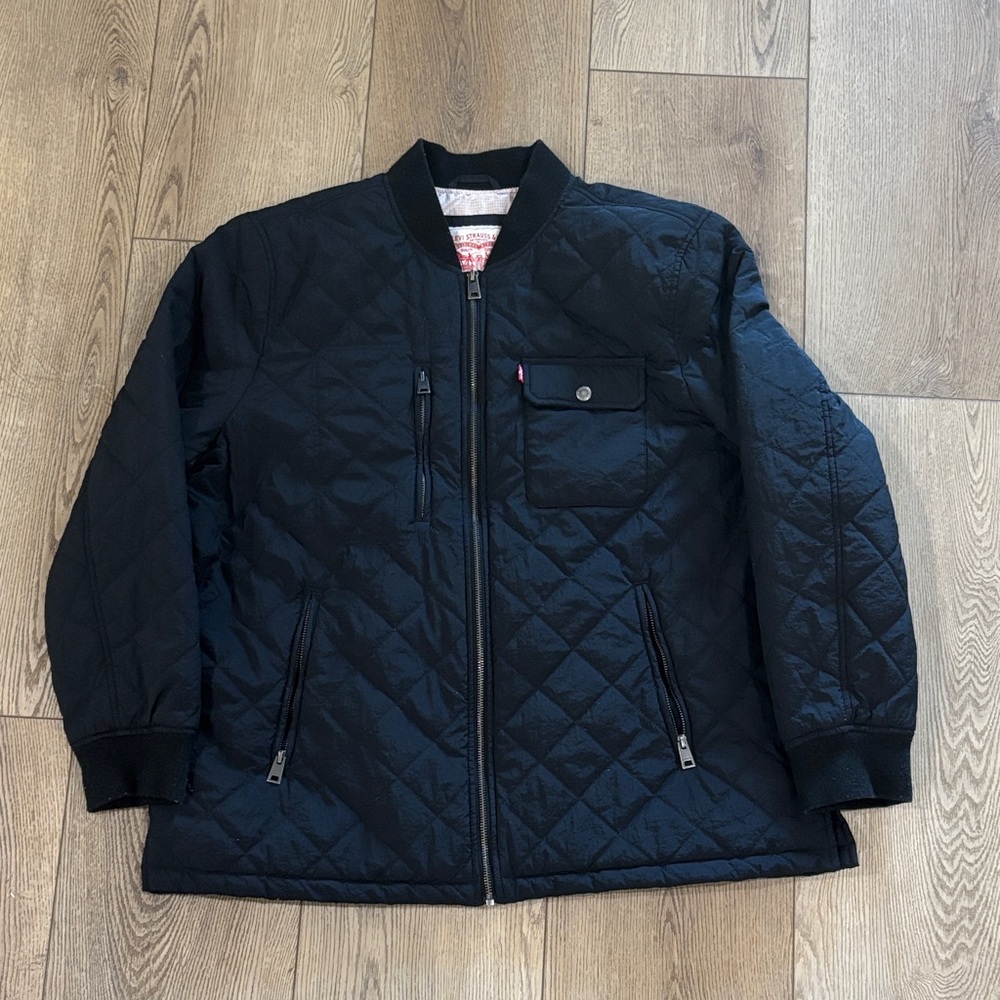Levi's Black Quilted + Lined Bomber Jacket. Women XL. Like new condition. Sharp!